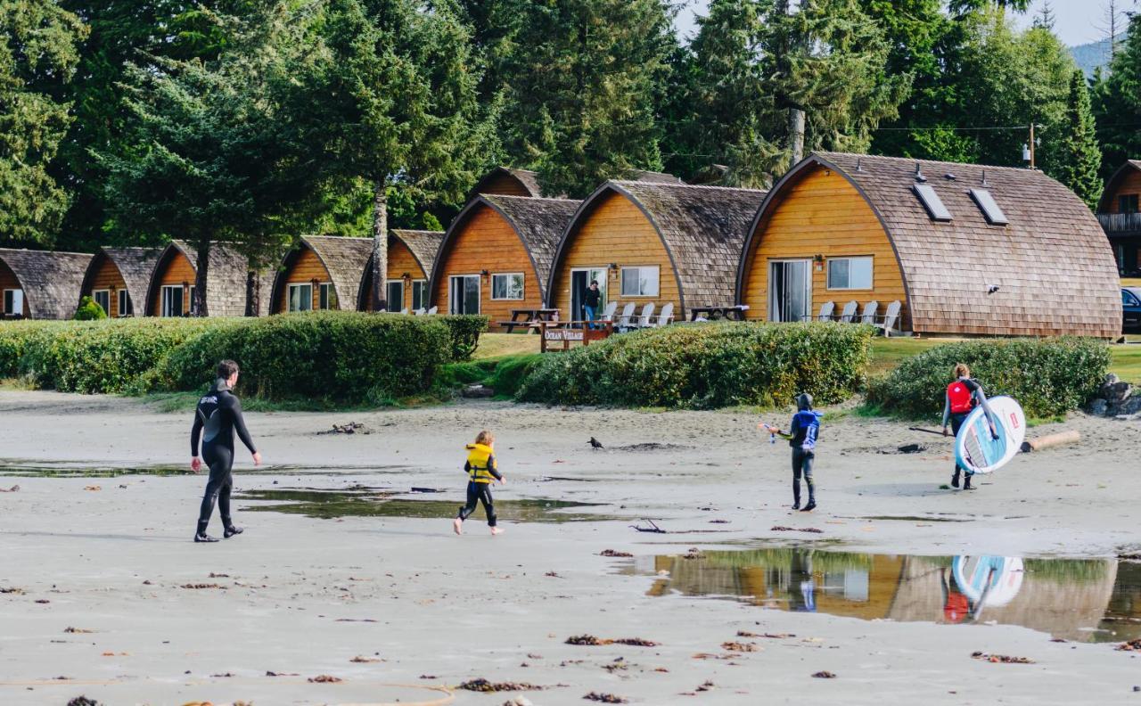 Ocean Village Resort Tofino Esterno foto